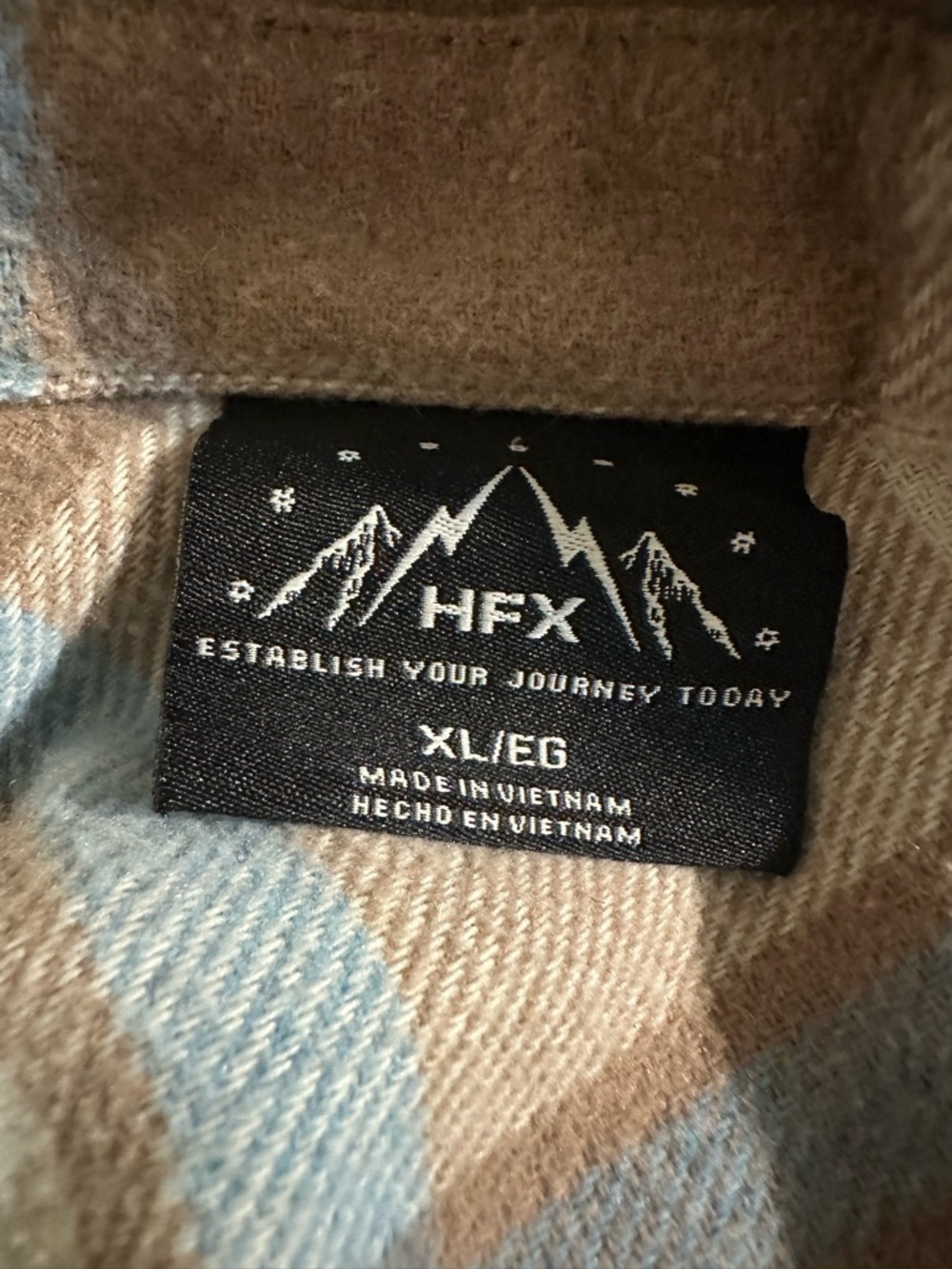 Unbranded Women's Beige Plaid Utility Jacket - Picture 2 of 3